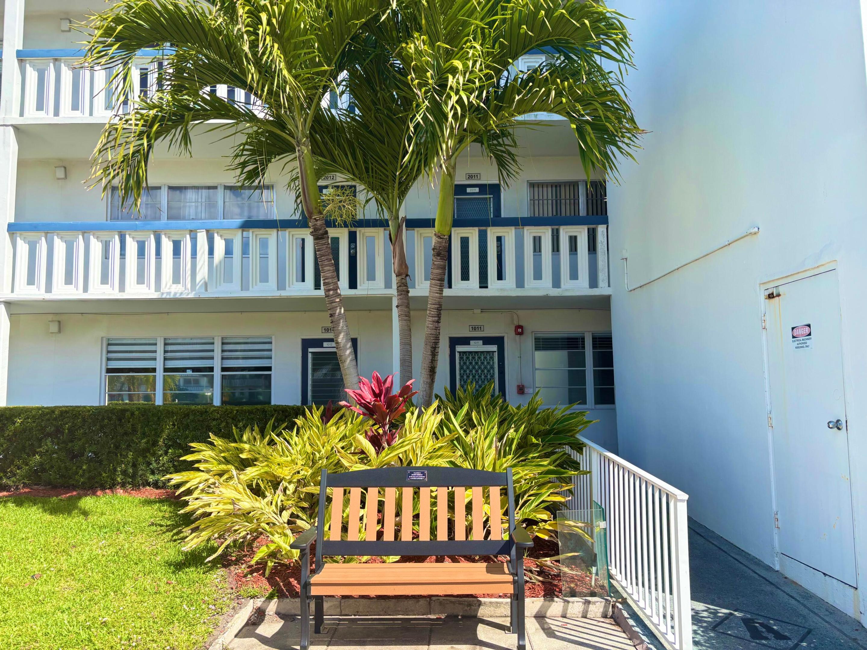 4015 Oakridge A 4015 — photo 3