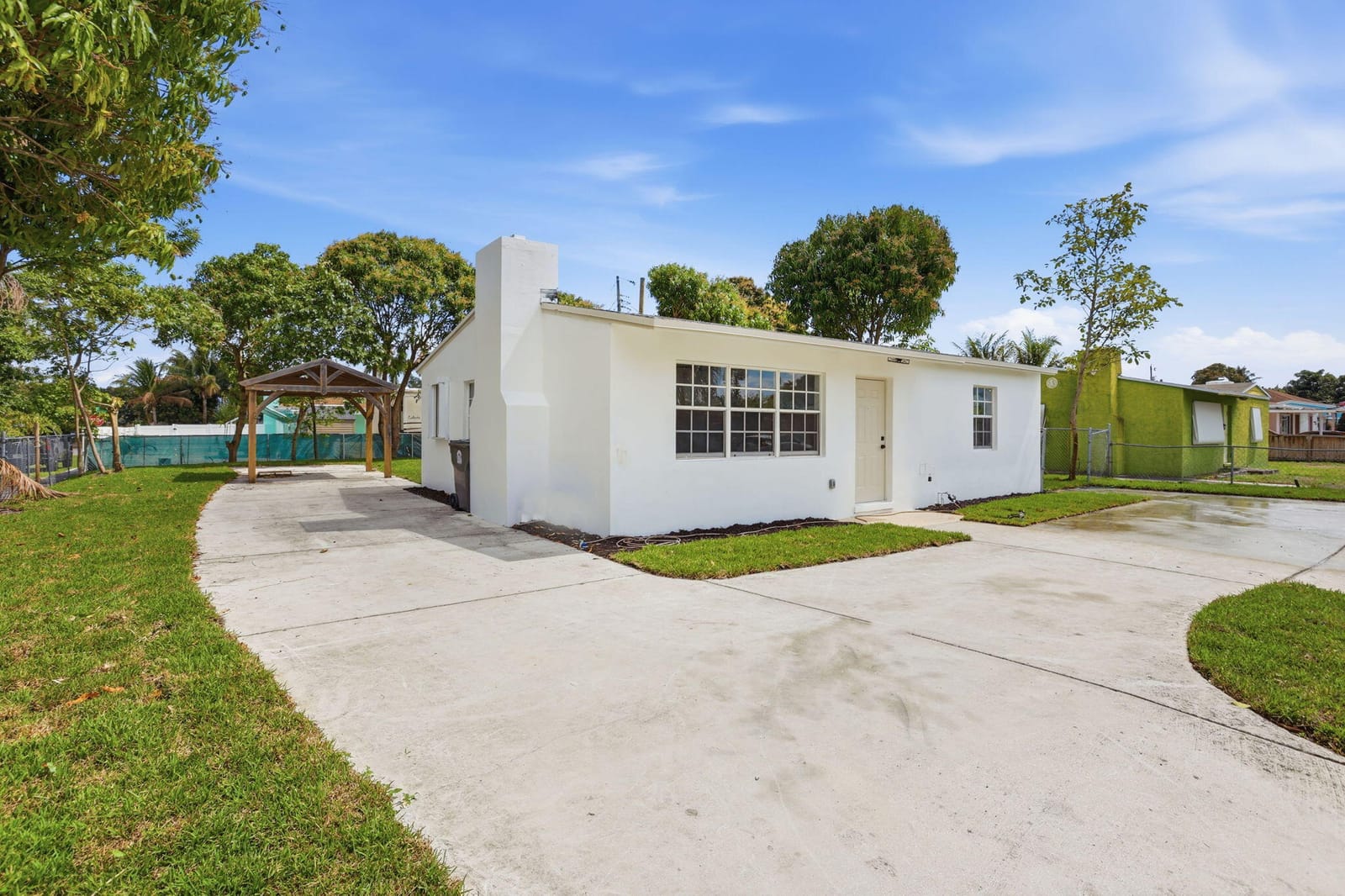 2312 Redwood Road, West Palm Beach, FL 33409 photo 3