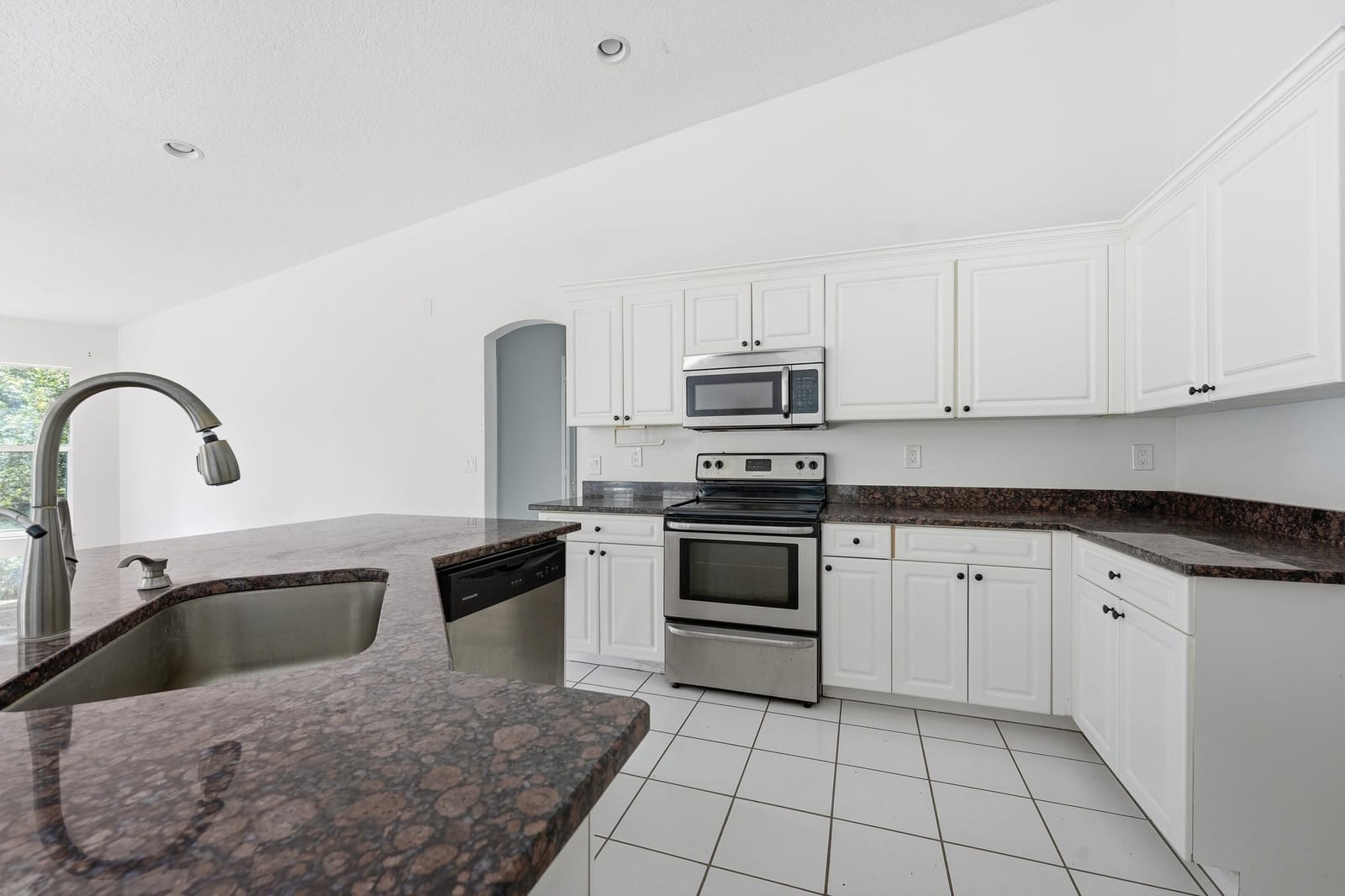 2376 Fawn Drive, Loxahatchee, FL 33470 photo 10
