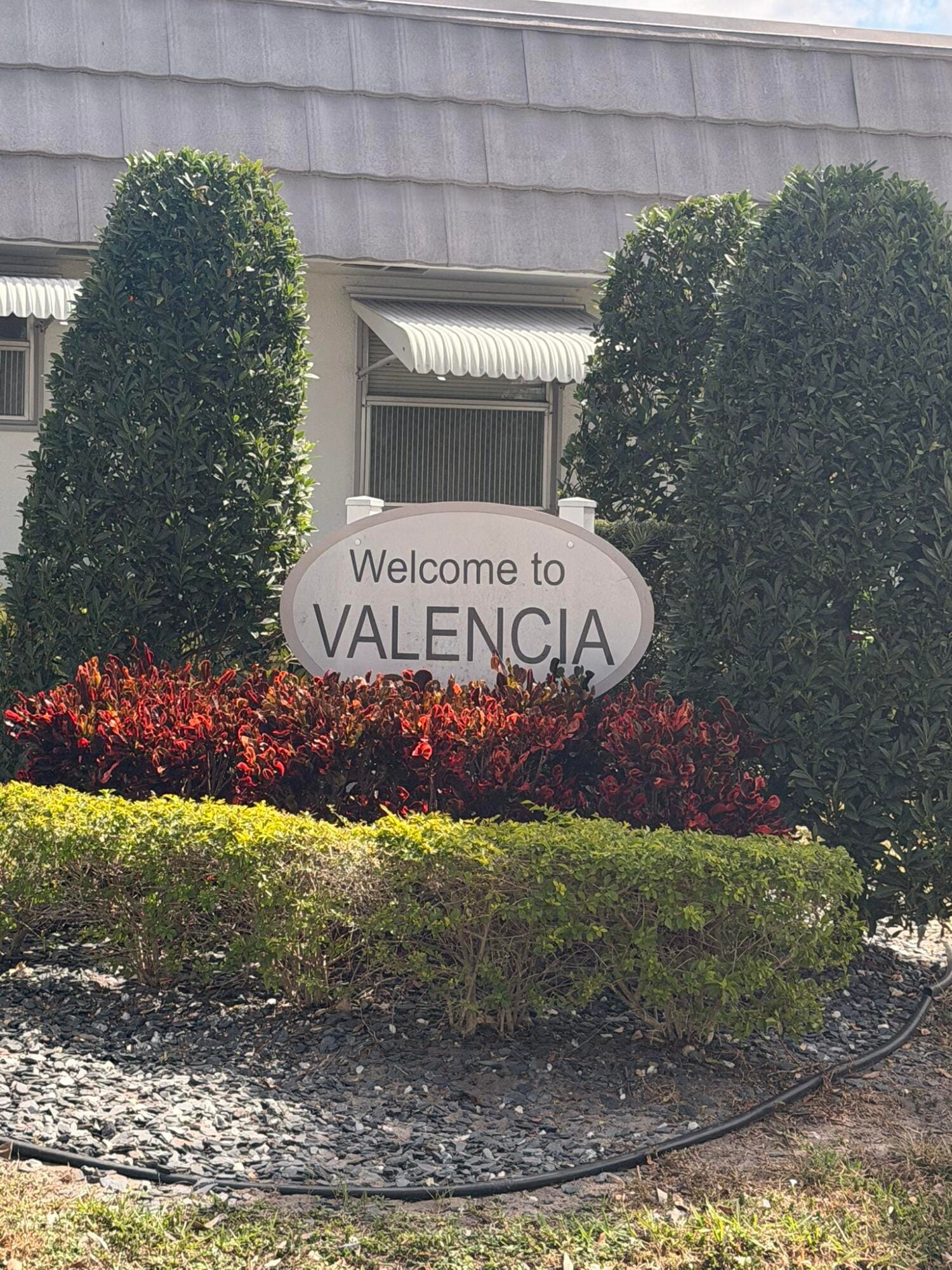 43 Valencia B, Delray Beach, FL 33446 photo 1