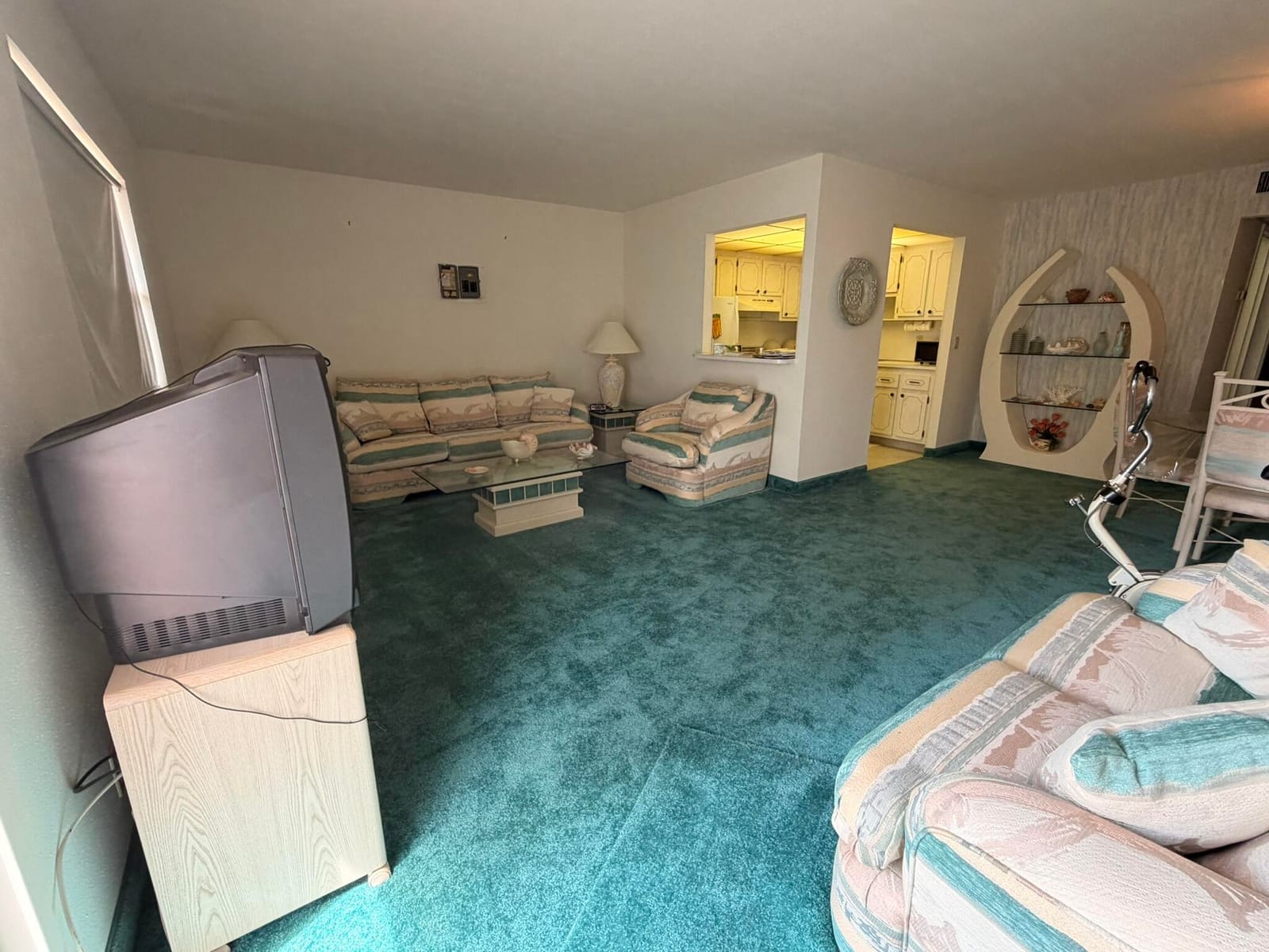 43 Valencia B, Delray Beach, FL 33446 photo 10