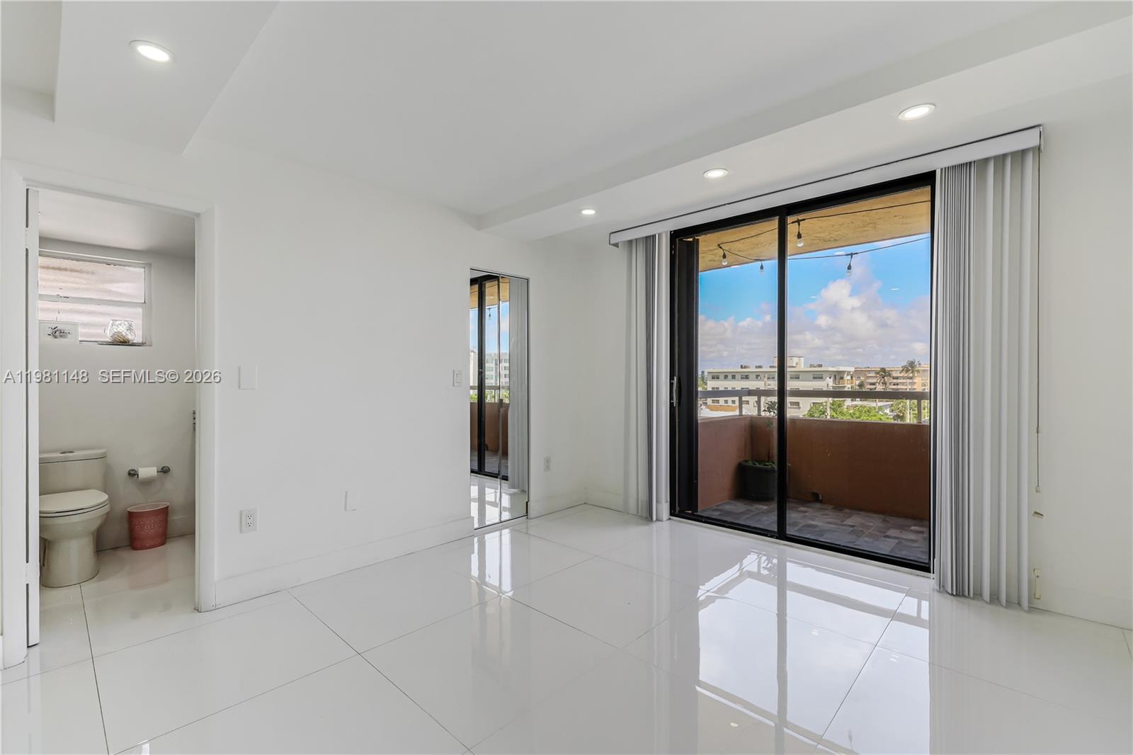 8101 Byron Avenue 509, Miami Beach, FL 33141 photo 14