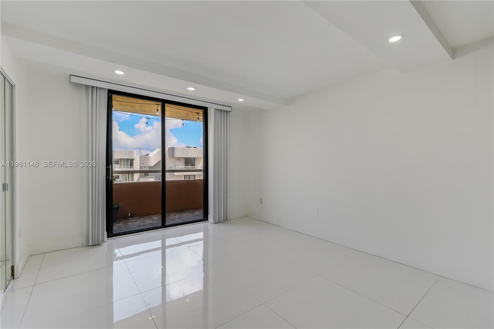 8101 Byron Avenue 509, Miami Beach, FL 33141 photo 15