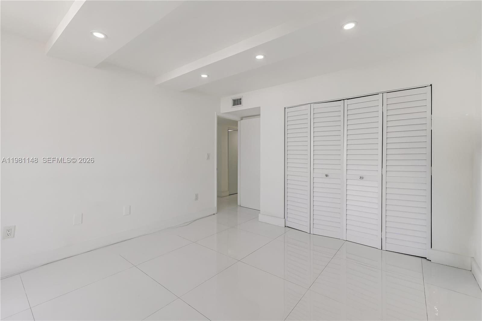 8101 Byron Avenue 509, Miami Beach, FL 33141 photo 22
