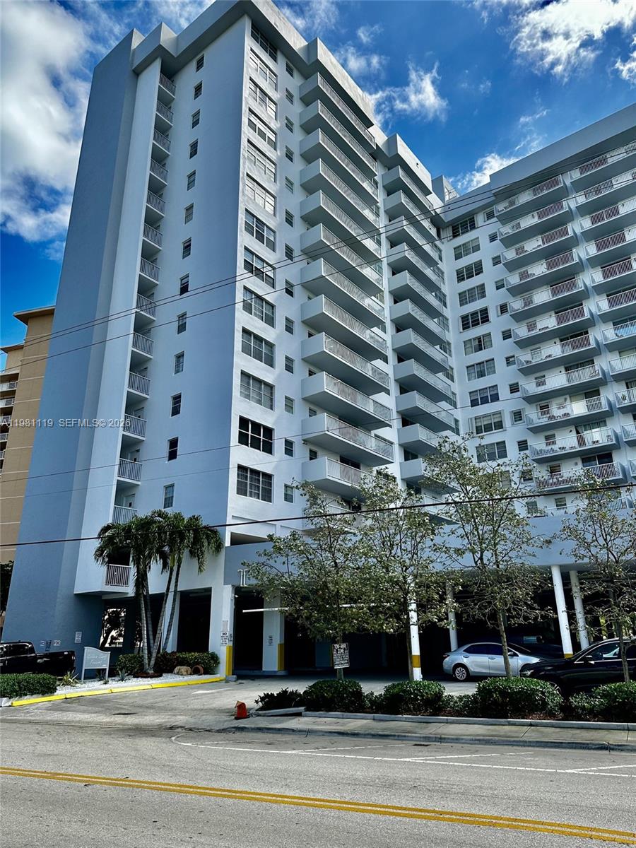 137 Golden Isles Drive 1110, Hallandale Beach, FL 33009, Hallandale Beach