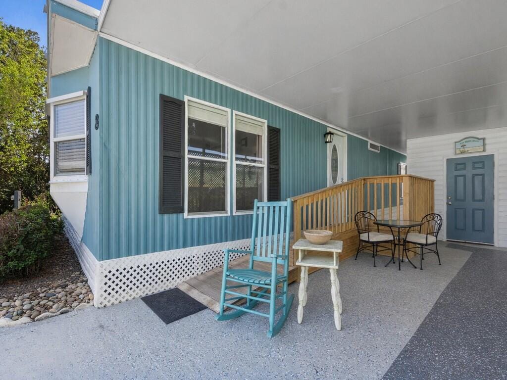 8 Santa Fe Lane — photo 7