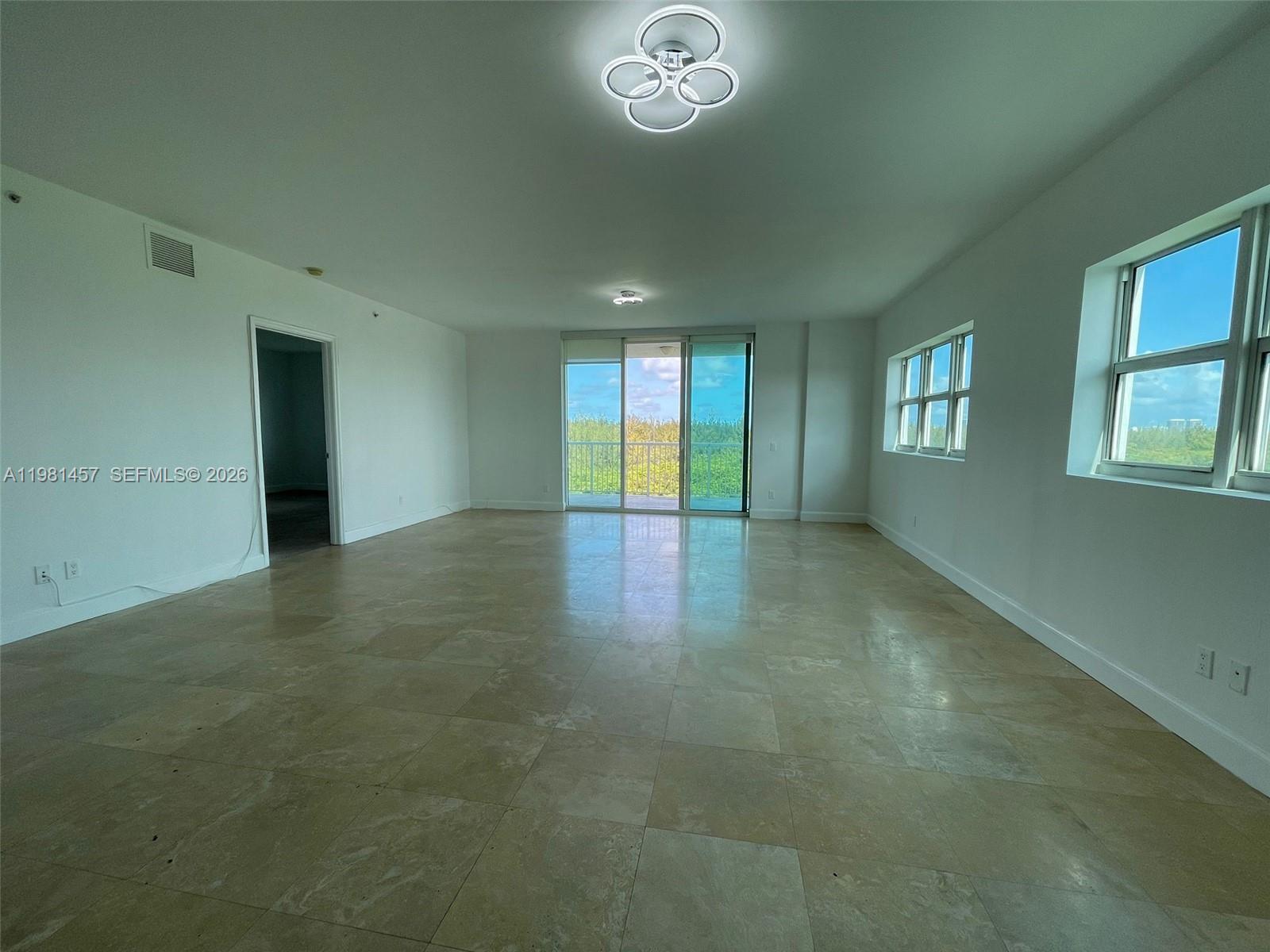 14951 Royal Oaks Lane 709, North Miami, FL 33181, North Miami