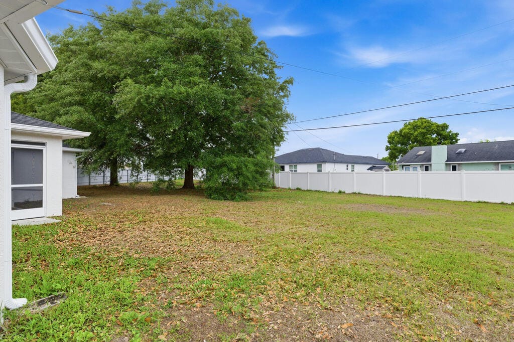 2316 SW Abalon Circle, Port St. Lucie, FL 34953 photo 3
