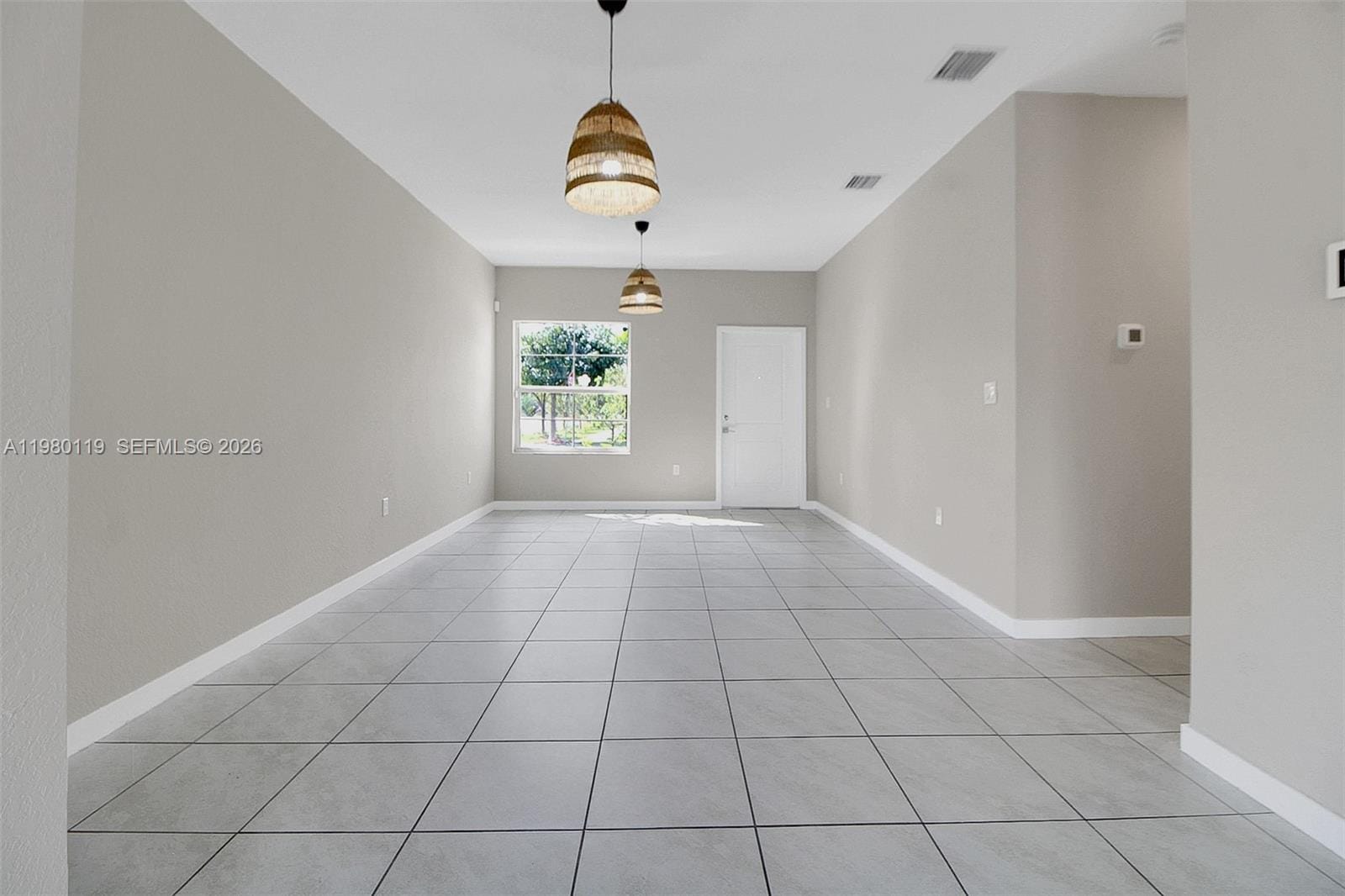 552 NE 5th Way, Florida City, FL 33034 photo 2