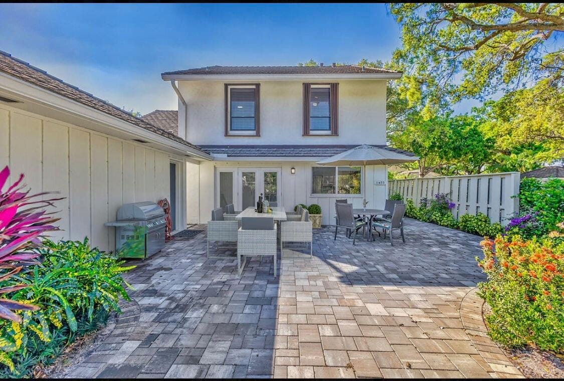 11433 Shady Lane, North Palm Beach, FL 33408 photo 2