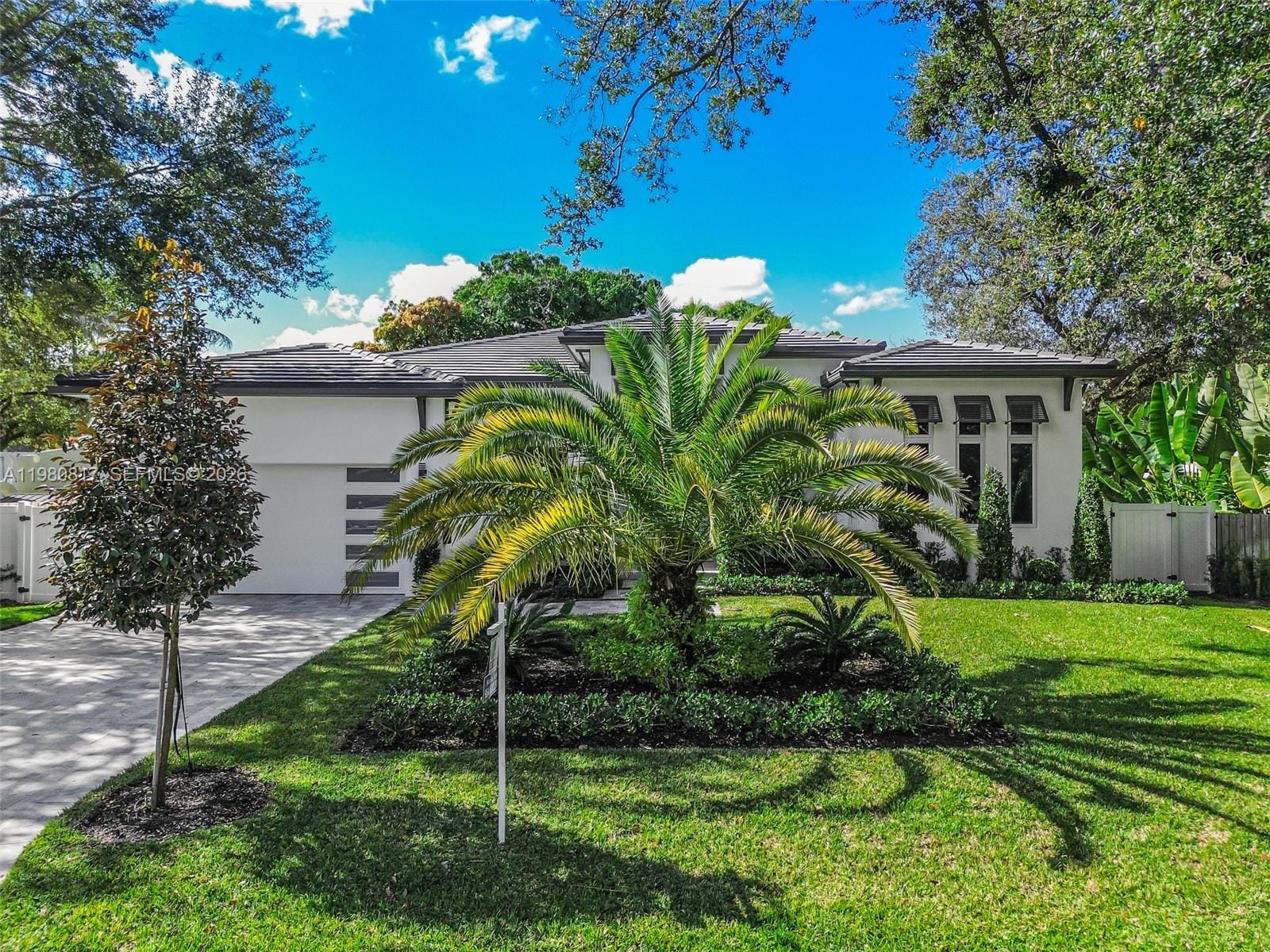 11412 NE 8th Avenue, Biscayne Park, FL 33161