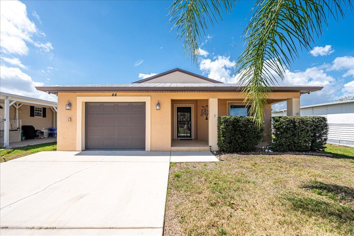 44 Grande Vista Way, Port St. Lucie, FL 34952, Port St Lucie
