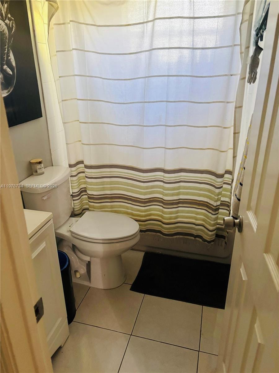 355 NW 32nd Street, Oakland Park, FL 33309 photo 13
