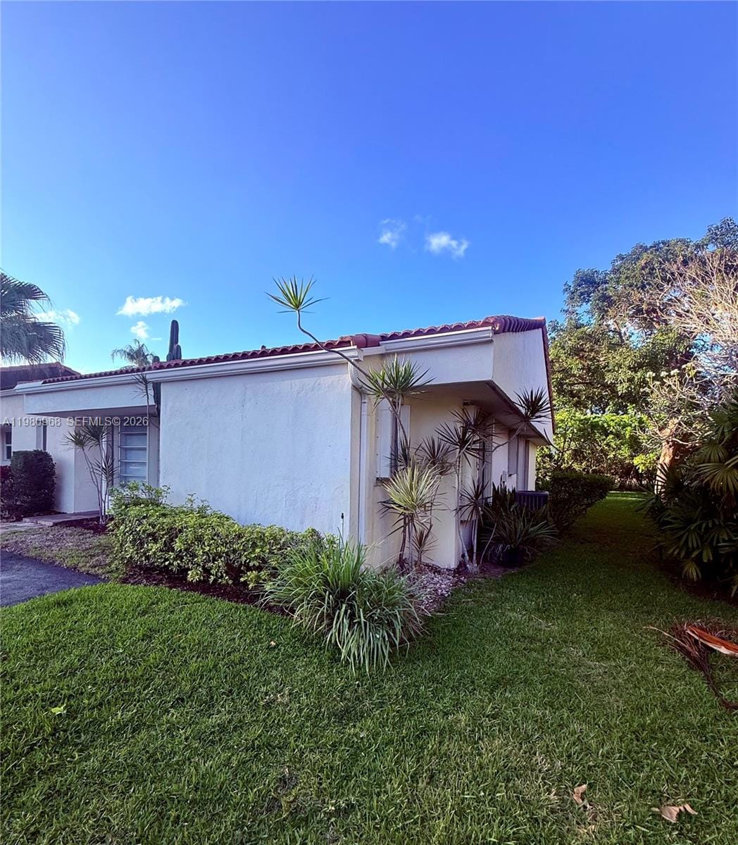 6937 Tiburon Circle 105 — photo 2