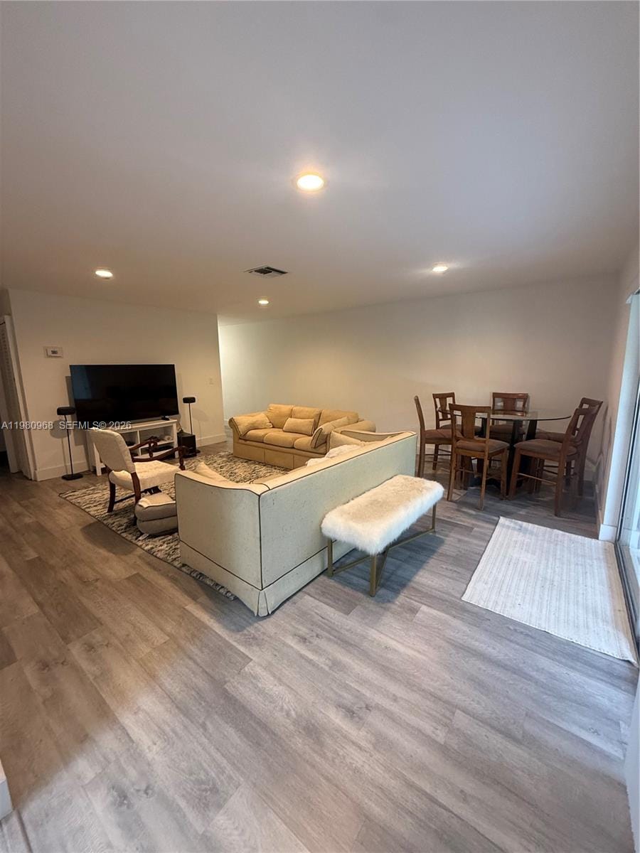 6937 Tiburon Circle 105 — photo 7