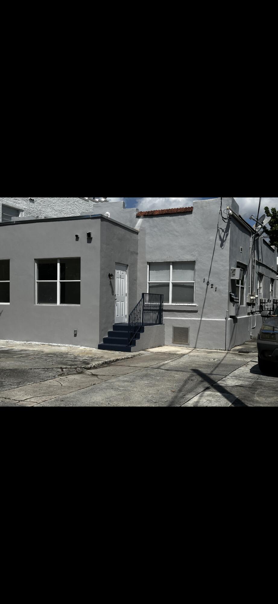 1021 SW 5th Street, Miami, FL 33130, Miami