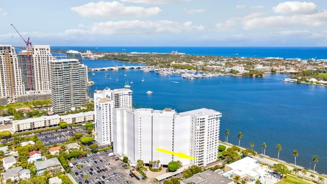 1801 S Flagler Drive 301, West Palm Beach, FL 33401