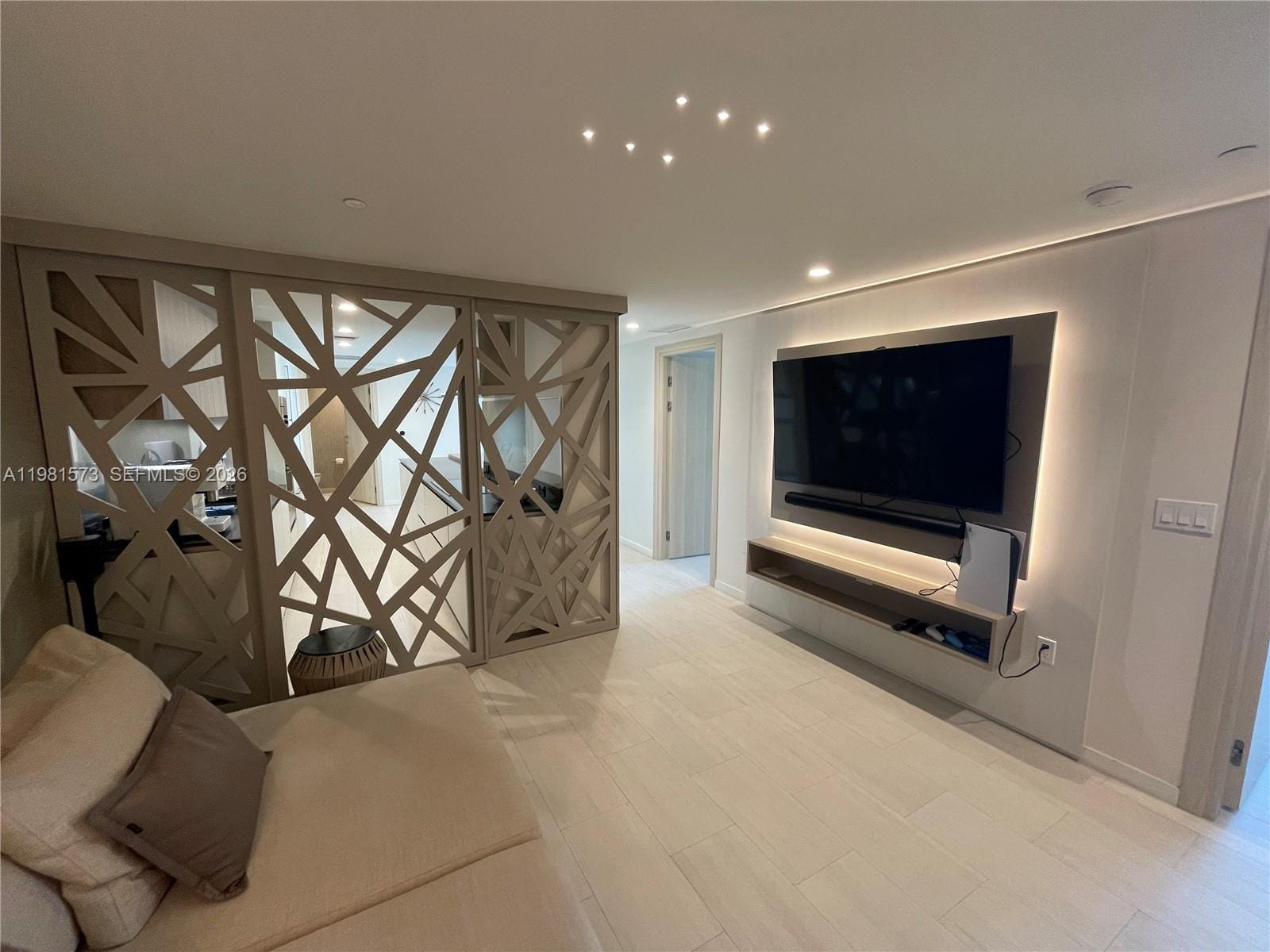 1000 Brickell Plaza 4410, Miami, FL 33131 photo 12