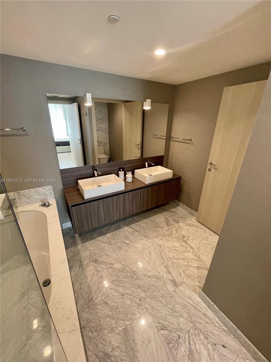 1000 Brickell Plaza 4410, Miami, FL 33131 photo 25