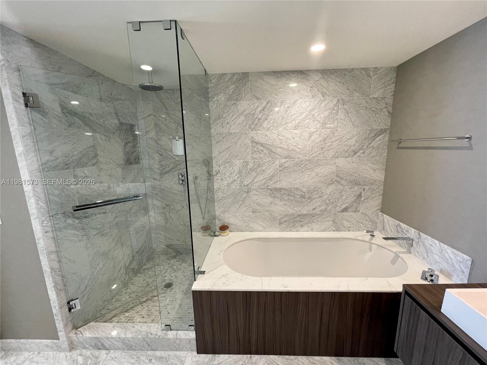 1000 Brickell Plaza 4410, Miami, FL 33131 photo 27
