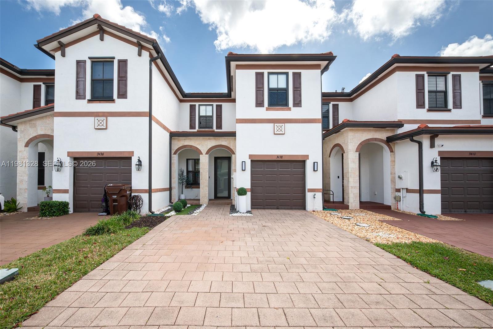 3438 W 104th Terrace, Hialeah, FL 33018, Hialeah