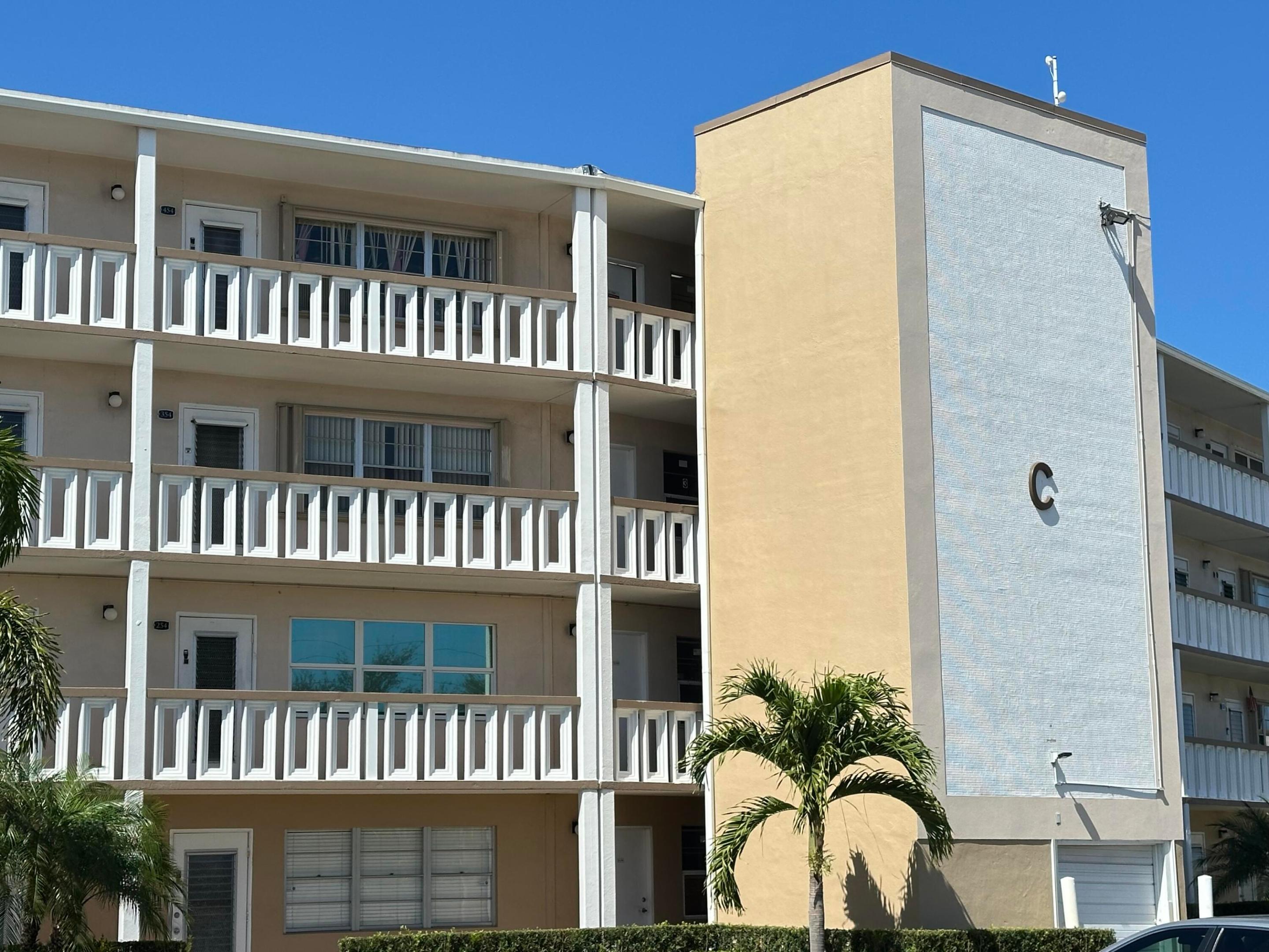 352 Southampton C, West Palm Beach, FL 33417, West Palm Beach