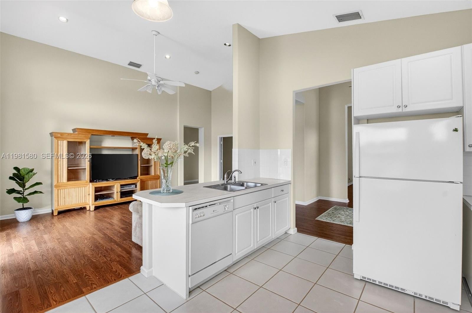 6595 Jackie Way, Lake Worth, FL 33467 photo 14