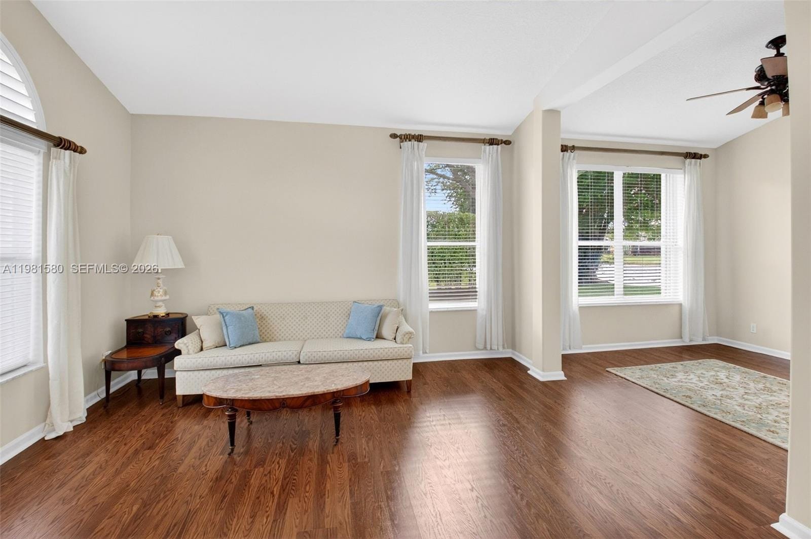 6595 Jackie Way — photo 4