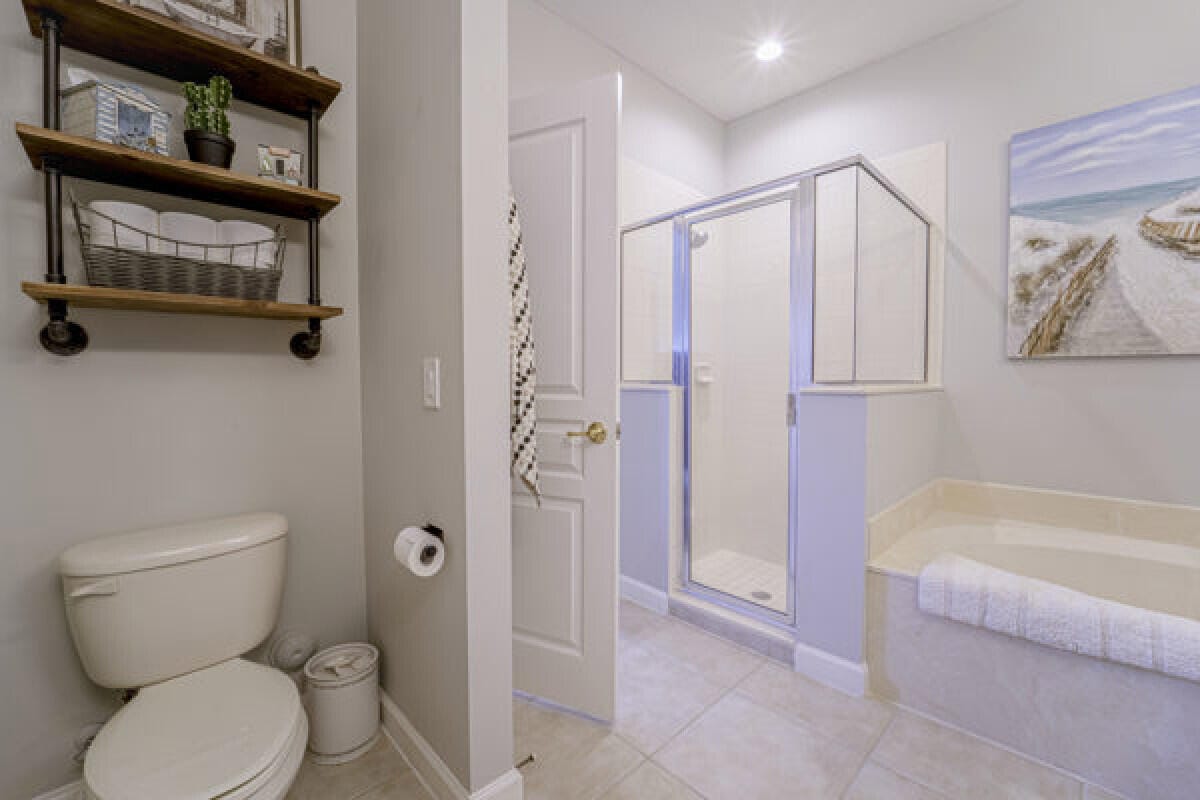 10487 SW Westlawn Boulevard — photo 11