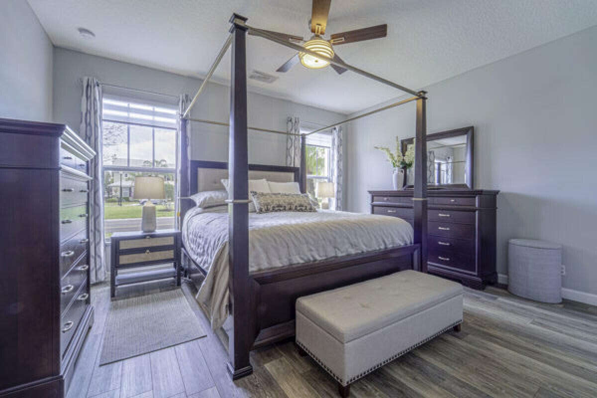 10487 SW Westlawn Boulevard — photo 8