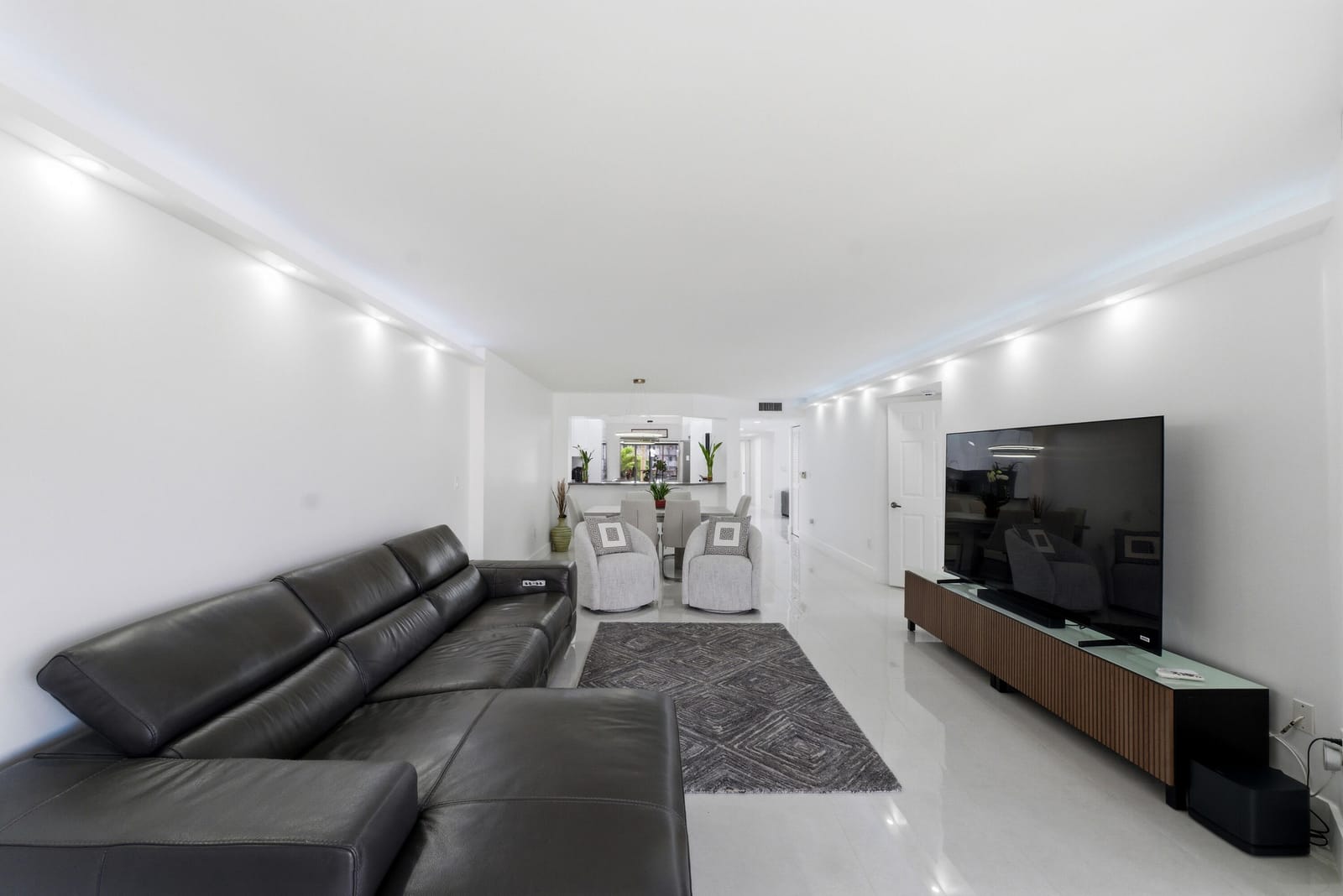 7524 Granville Drive 201, Tamarac, FL 33321 photo 27