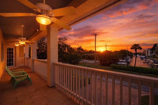1112 SW 9th Avenue, sold in Tarpon River, Fort Lauderdale, FL