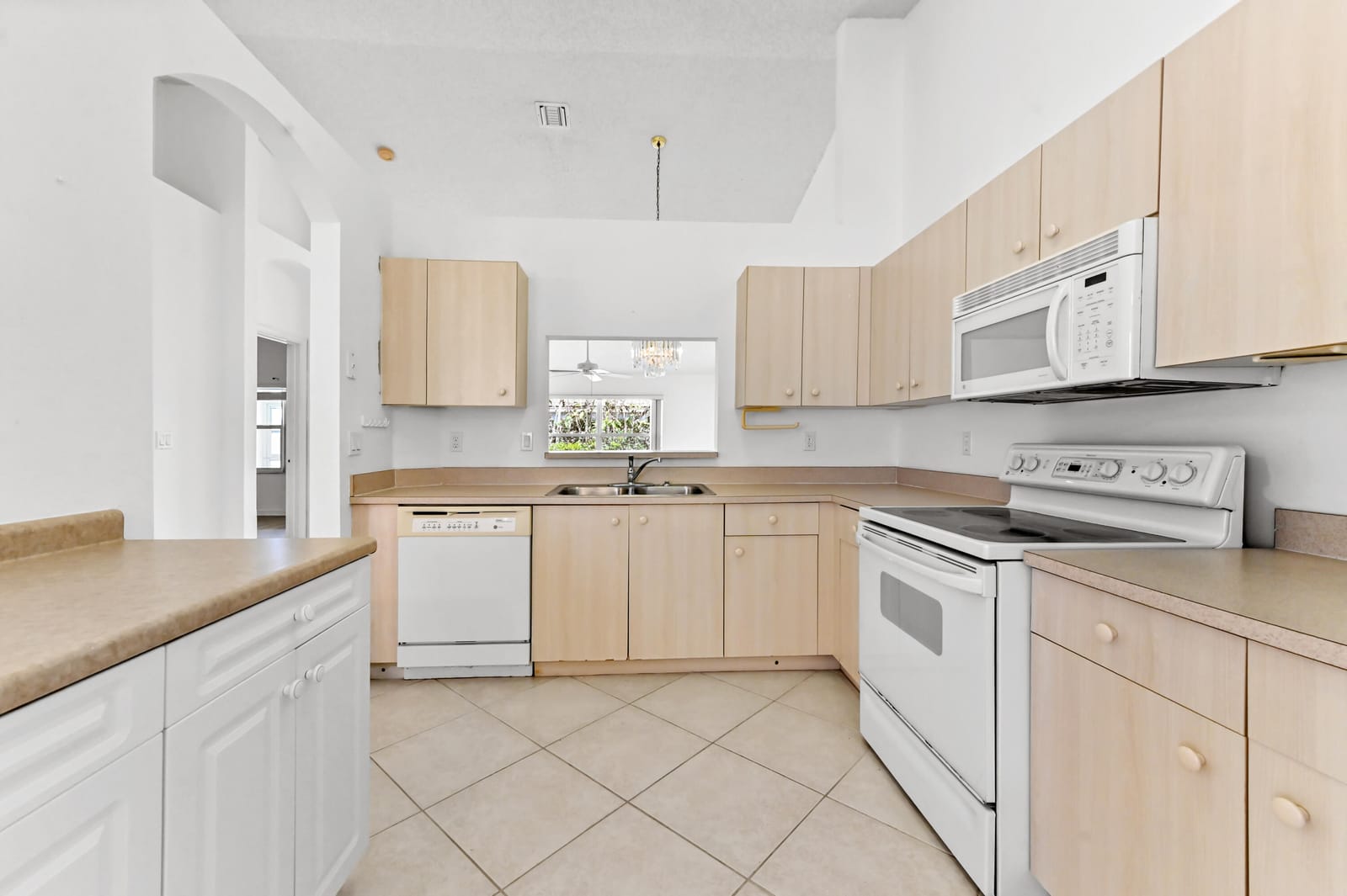 6069 Heliconia Road, Delray Beach, FL 33484 photo 10