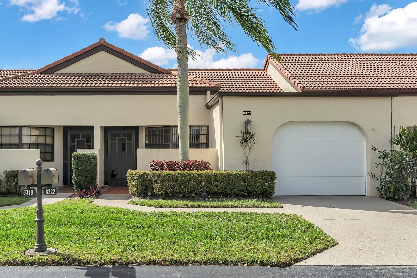 8322 Mooring Circle, Boynton Beach, FL 33472 photo 2