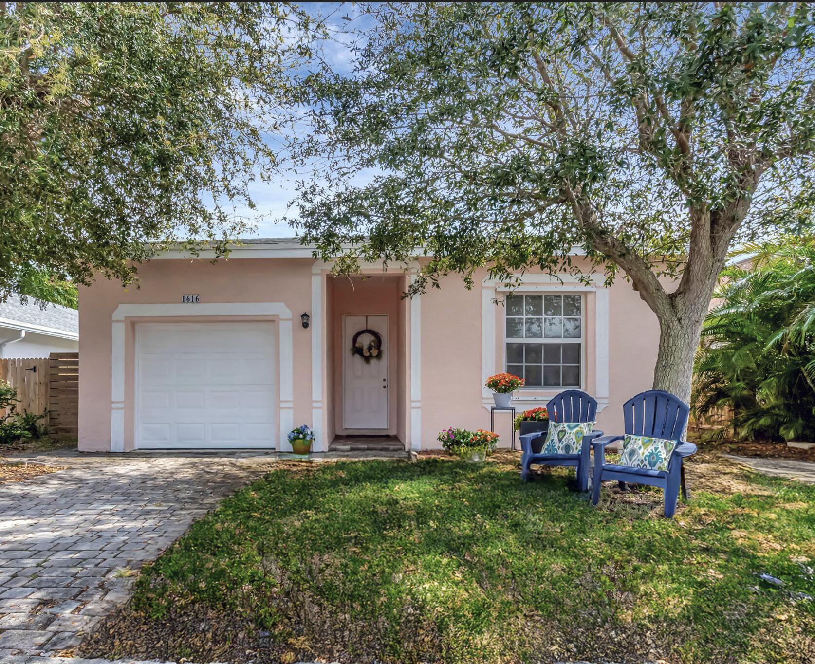 1616 S Johnson Street, Lake Worth Beach, FL 33460, Lake Worth Beach