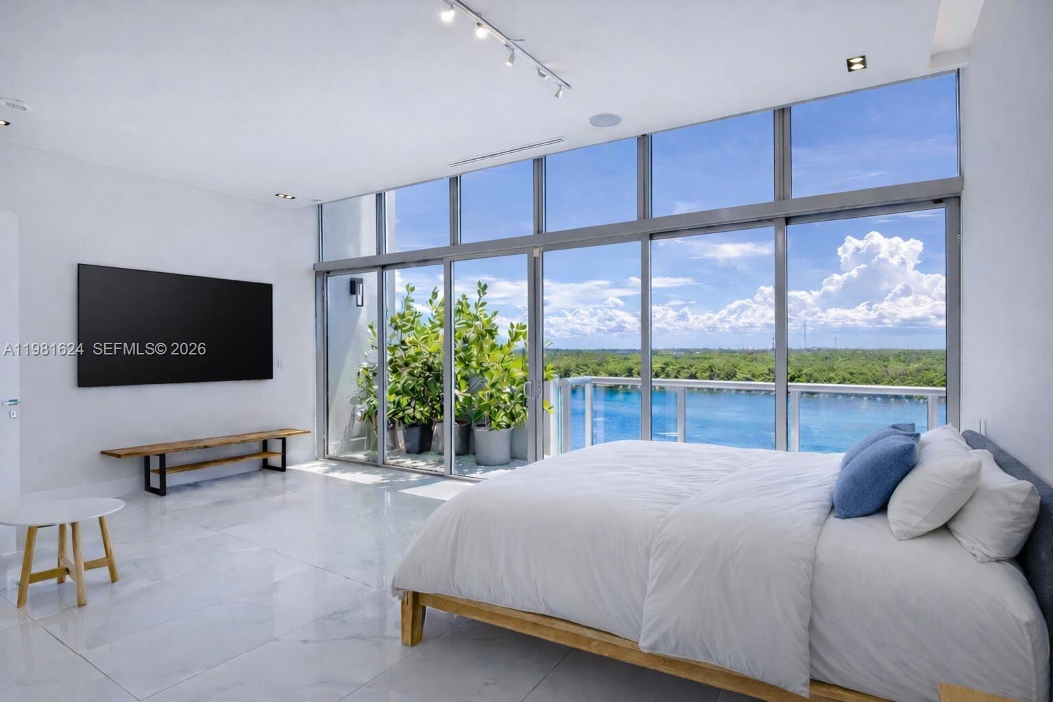 2890 N Ocean Drive, Hollywood, FL 33019 photo 14