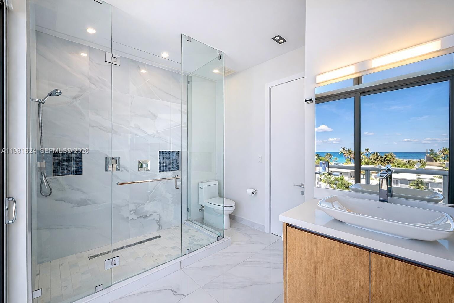 2890 N Ocean Drive, Hollywood, FL 33019 photo 17