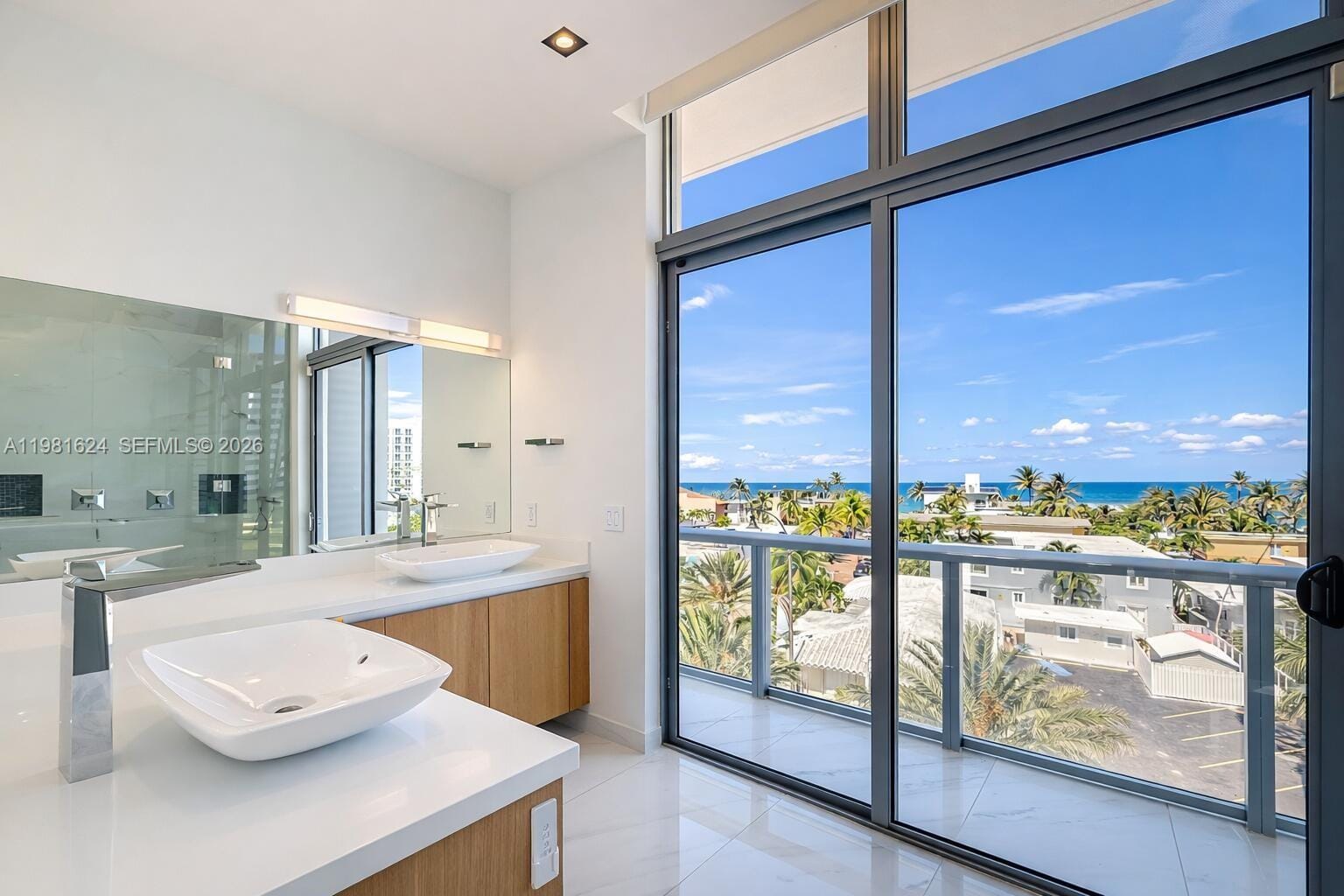 2890 N Ocean Drive, Hollywood, FL 33019 photo 18