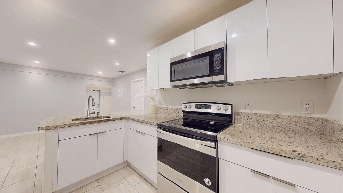12130 SW 215th Street, Miami, FL 33177 photo 3