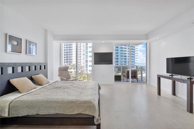 10275 Collins Avenue 605, Bal Harbour, FL 33154