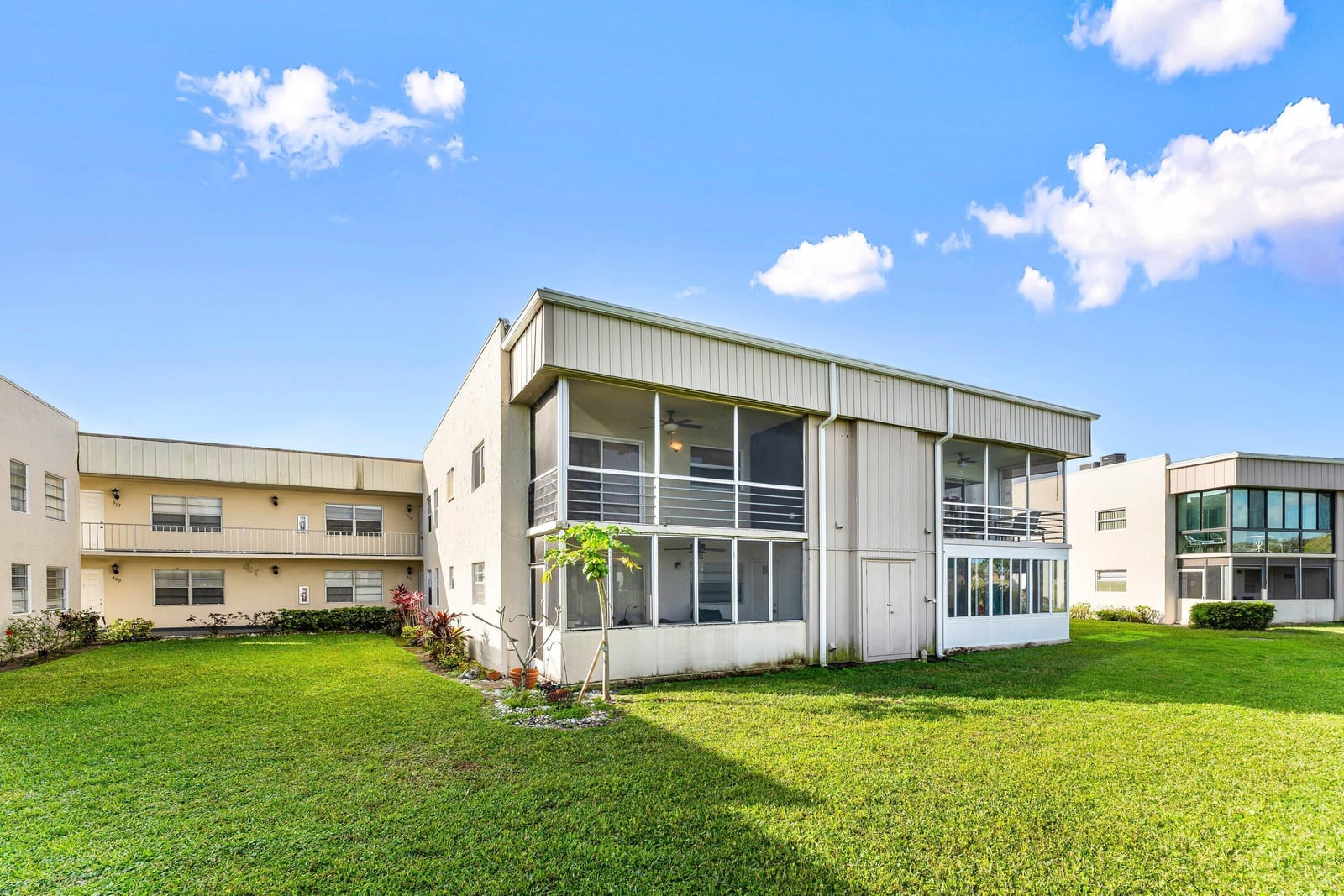 515 Flanders K, Delray Beach, FL 33484 photo 19