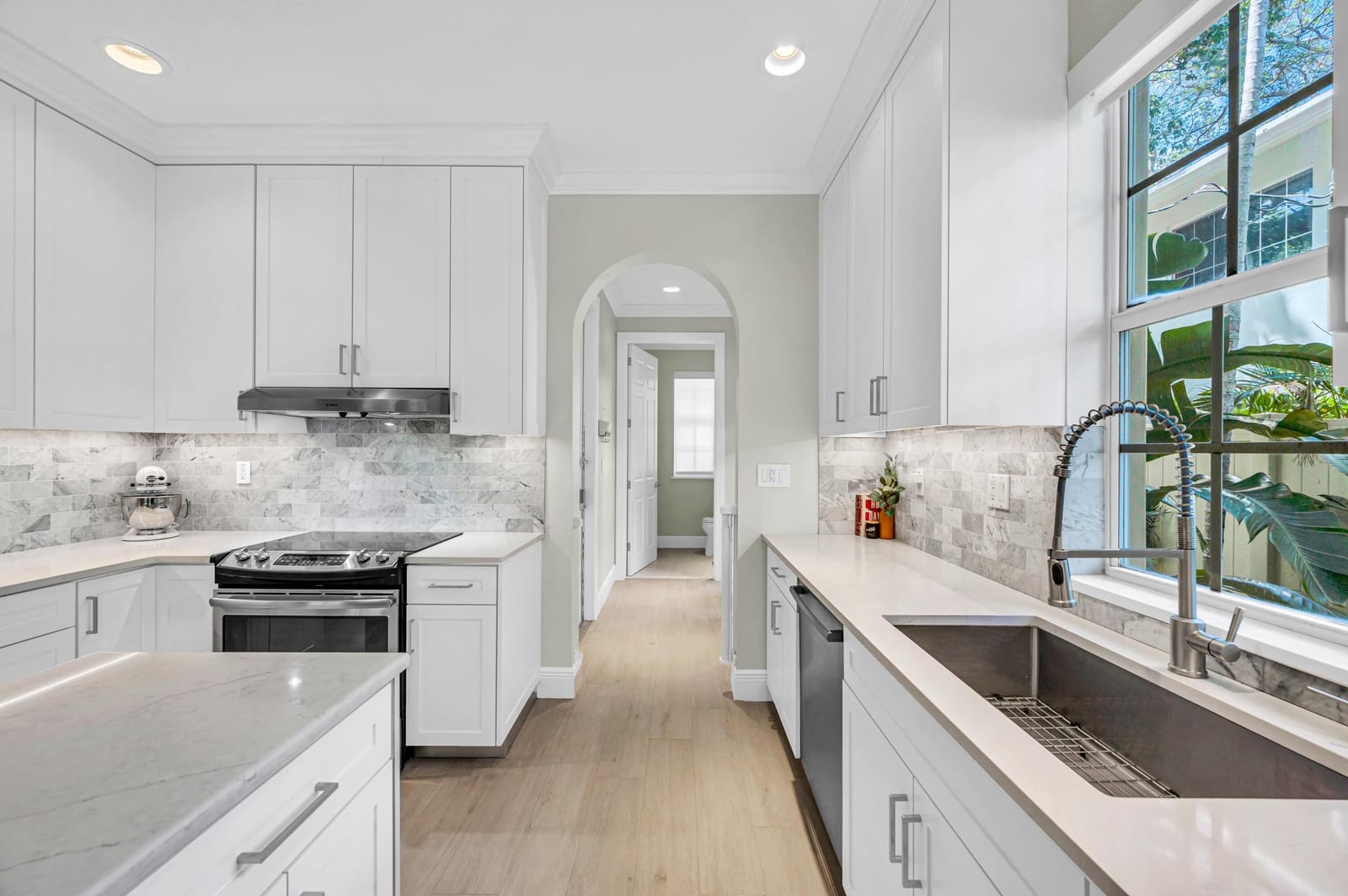 449 NE 16th Avenue, Fort Lauderdale, FL 33301 photo 14