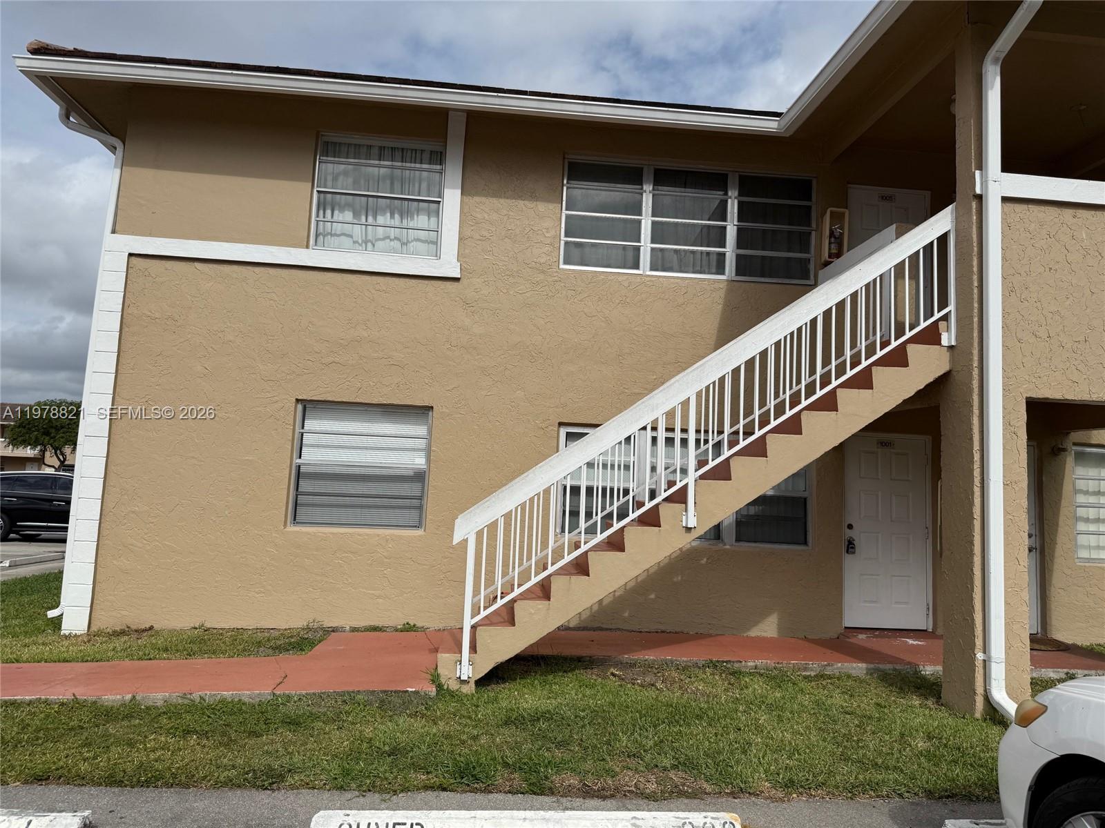 1001 Twin Lakes Drive 29D, Coral Springs, FL 33071, Coral Springs