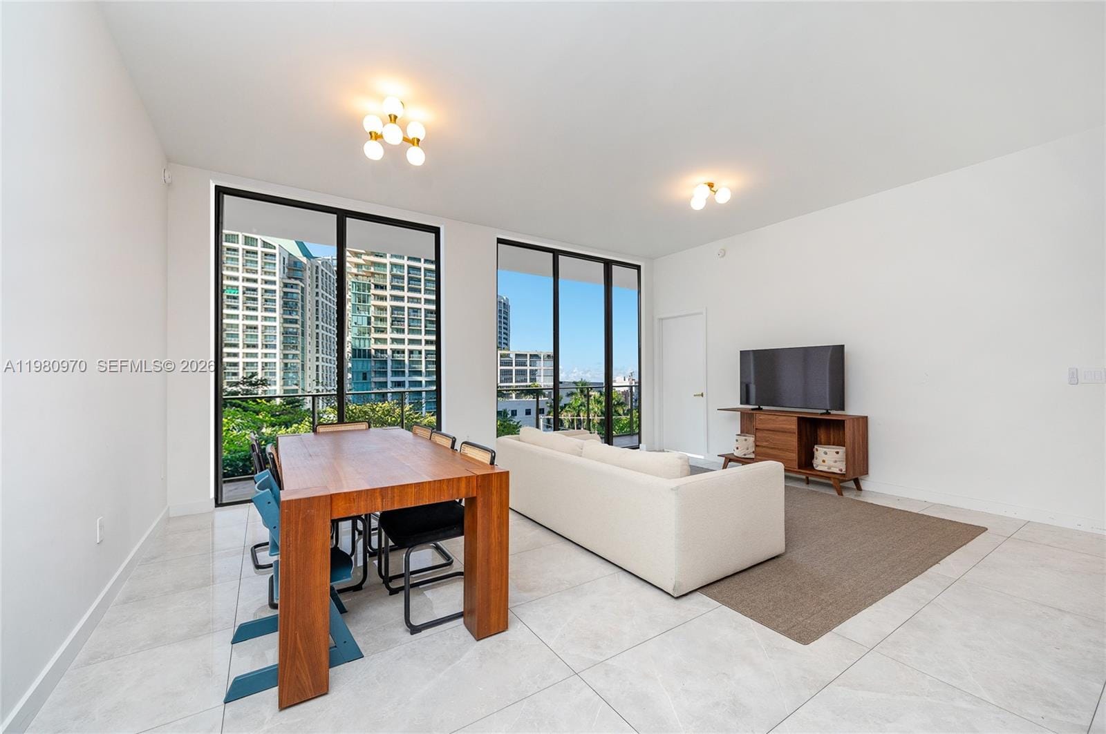 2678 Tigertail Avenue 413, Miami, FL 33133 photo 12