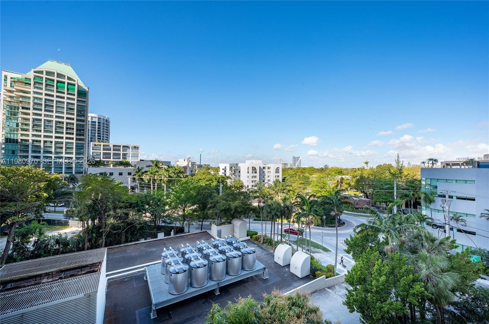 2678 Tigertail Avenue 413, Miami, FL 33133 photo 3