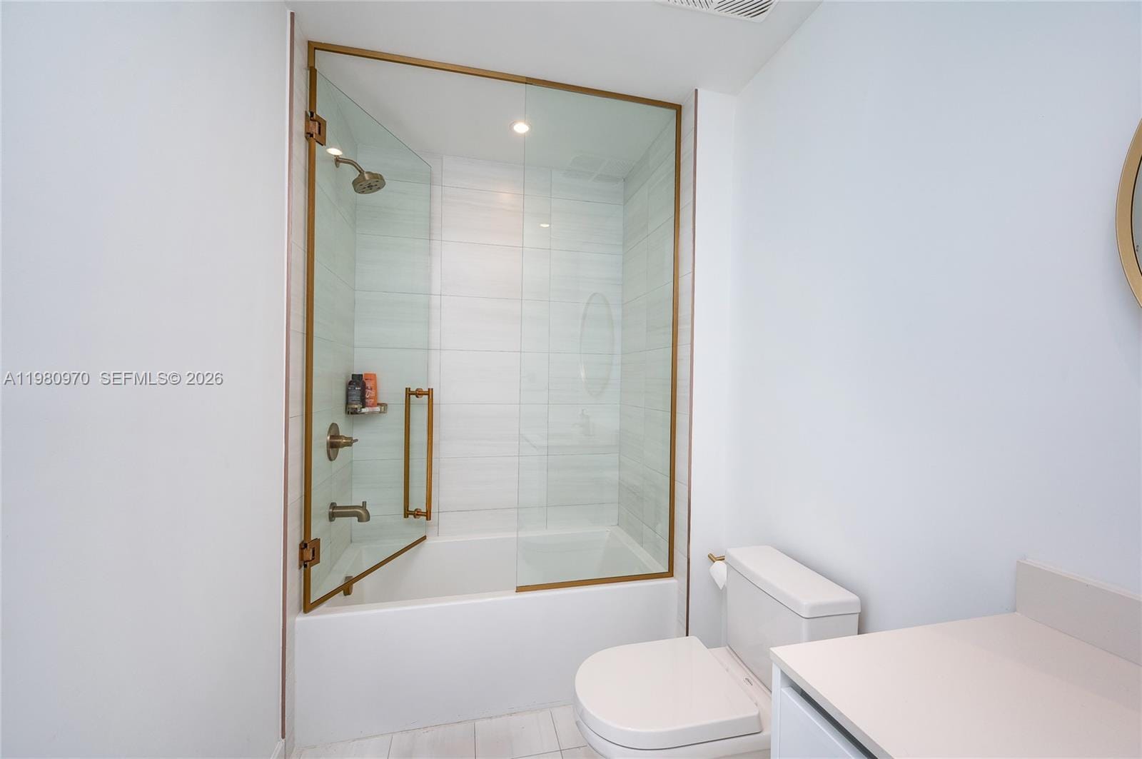 2678 Tigertail Avenue 413, Miami, FL 33133 photo 7