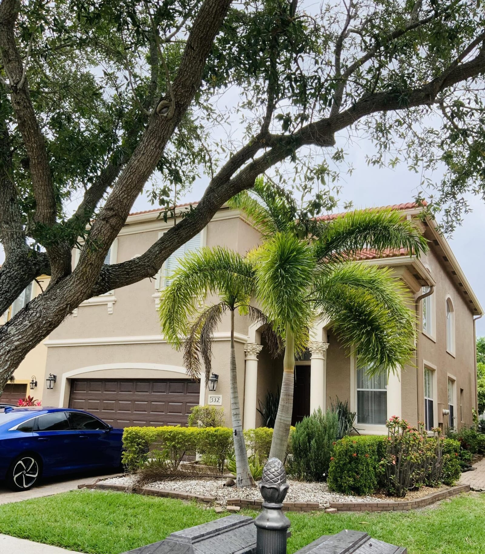 532 Gazetta Way, West Palm Beach, FL 33413 photo 1