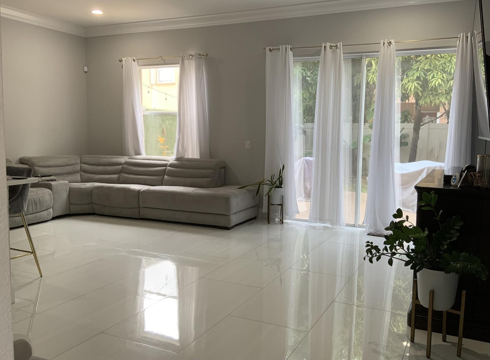 532 Gazetta Way, West Palm Beach, FL 33413 photo 8