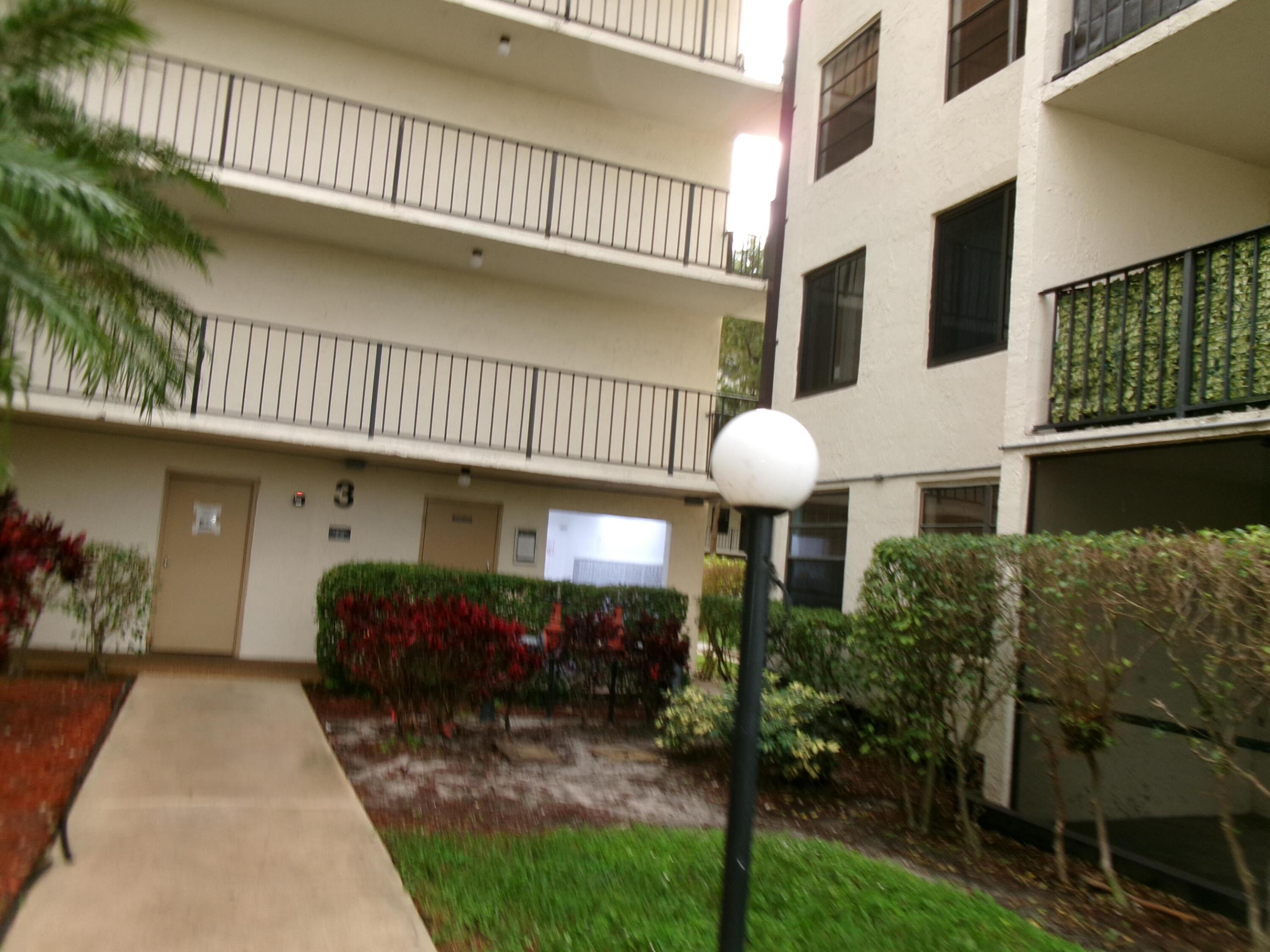 6190 Woodlands Boulevard 309, Tamarac, FL 33319, Tamarac