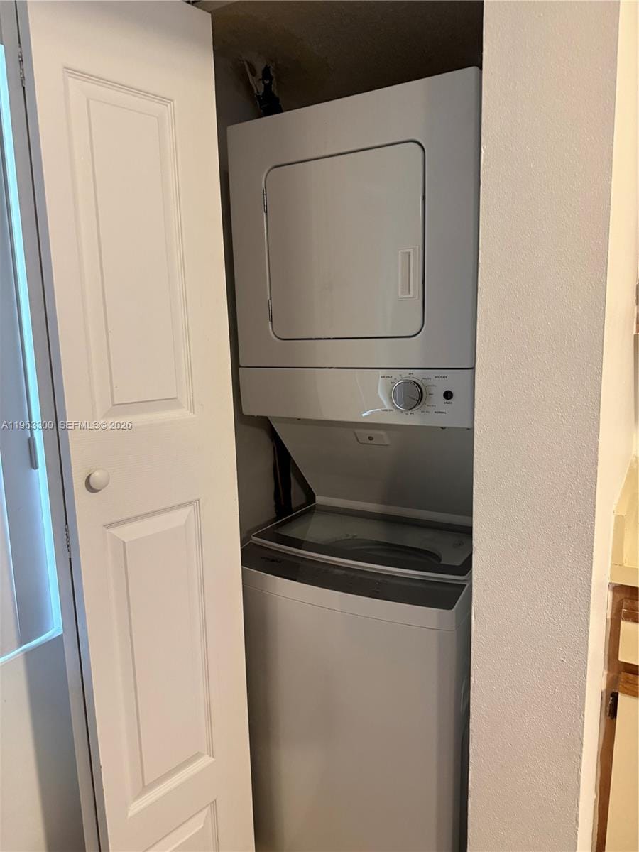 9999 Summerbreeze Drive 101 — photo 9